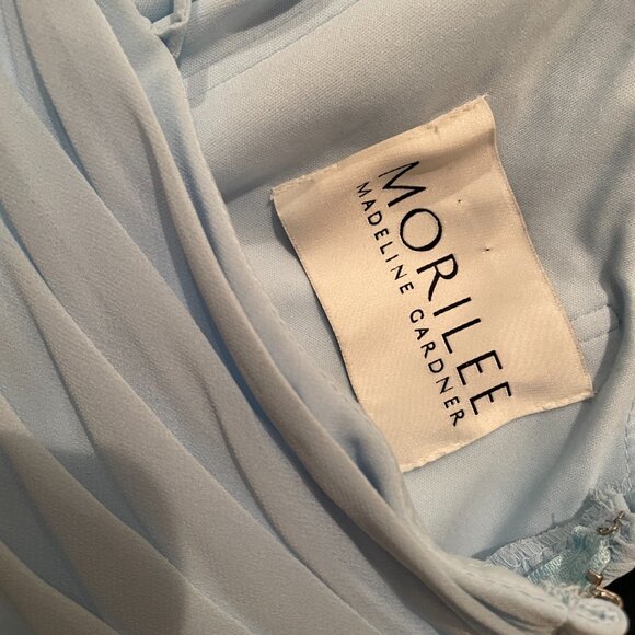 Cold Shoulder Bridesmaid Dress in powder blue - Picture 5 of 9